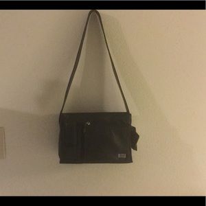 Wilsons Leather shoulder bag NWT